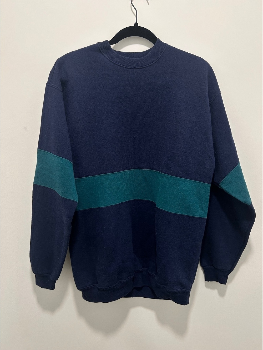 Vintage Navy Blue and Teal Colorblock Crewneck Sweatshirt